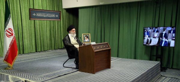 فردی که معتقد است نمی‌توان کاری در داخل انجام داد، لایق حکمرانی بر مردم نیست / مشارکت بالا در انتخابات درجه اول اهمیت است / دولتی انقلابی، ضد فساد و معتقد به تحول و جوانان تشکیل شود