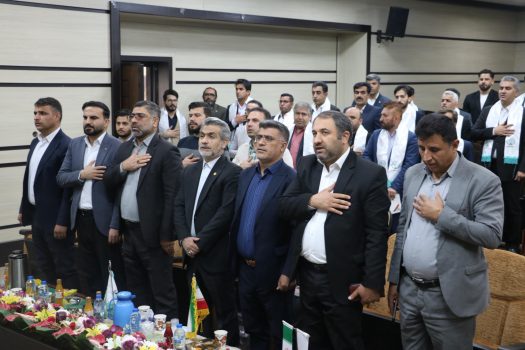مراسم تحلیف پایه یک و آیین ادای سوگند ۴۰ کارآموز وکالت برای آغاز فعالیت به عنوان وکیل پایه یک دادگستری، در یاسوج برگزار شد